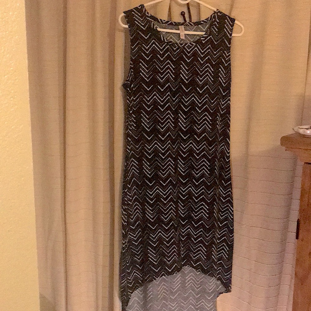 Black Hi-Lo sleeveless dress from exhilaration Med